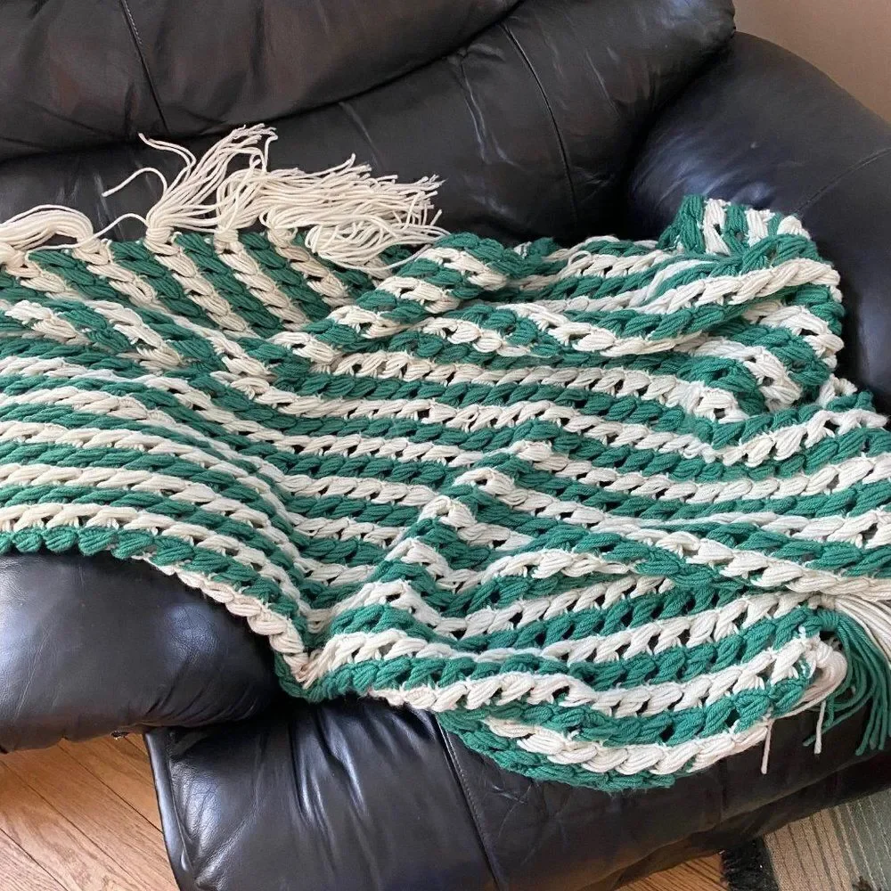 Handmade Chunky Crochet Lap Blanket Afghan Green White Grandmacore